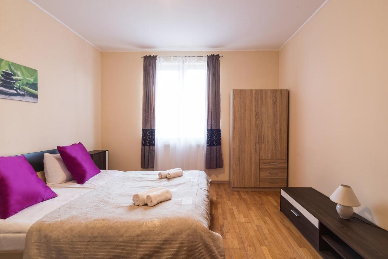 Aqua Line Apartmanhaz Hajduszoboszlo Exterior photo