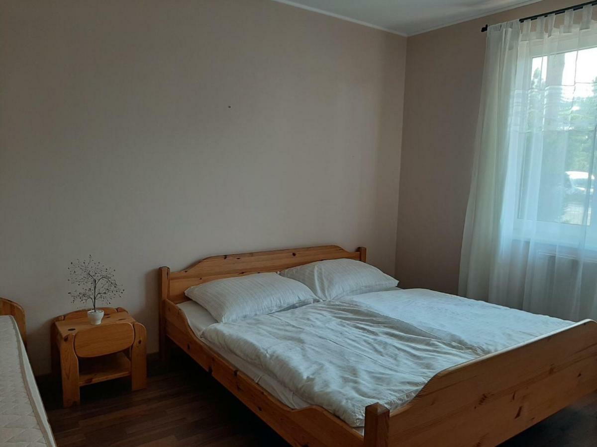 Aqua Line Apartmanhaz Hajduszoboszlo Exterior photo